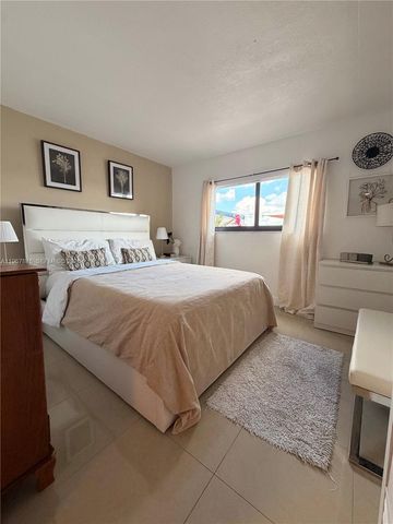 5701 W 28th Ave 5701, Hialeah, FL 33016