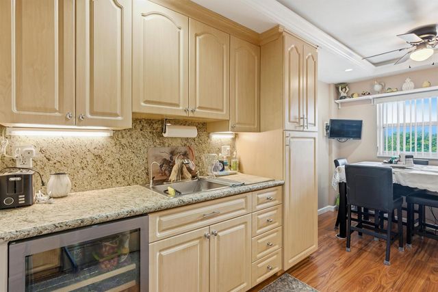 3286 Arcara Way 306, Lake Worth, FL 33467