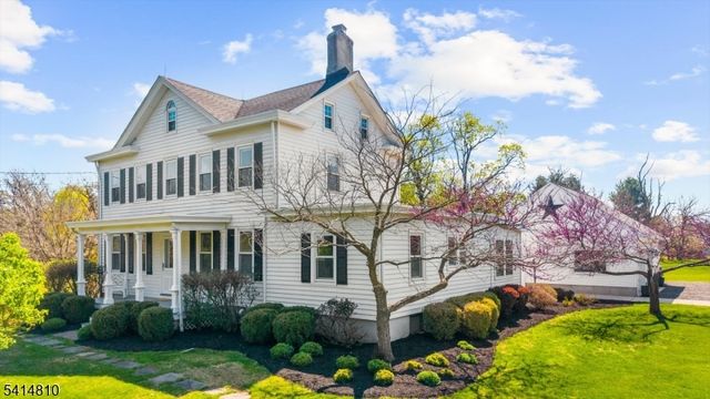 110 Hillcrest Rd., Readington Twp., NJ 08822