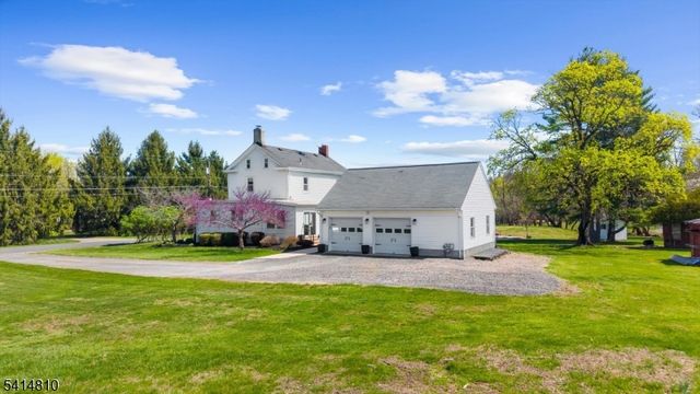 110 Hillcrest Rd., Readington Twp., NJ 08822