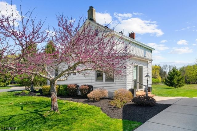 110 Hillcrest Rd., Readington Twp., NJ 08822