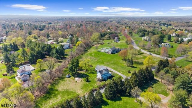 110 Hillcrest Rd., Readington Twp., NJ 08822