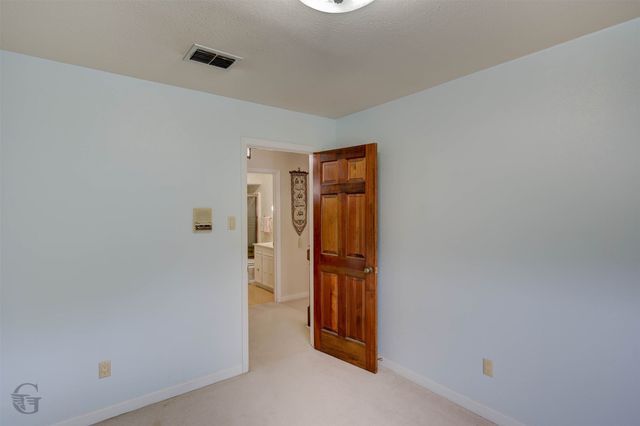 5516 Hickory Ridge Drive, Bossier City, LA 71111