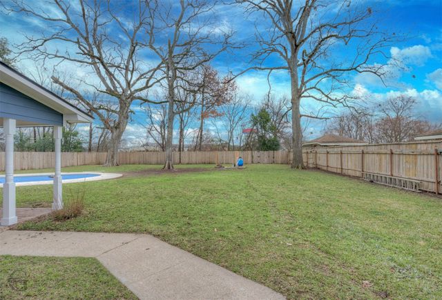 5516 Hickory Ridge Drive, Bossier City, LA 71111