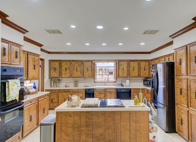 5516 Hickory Ridge Drive, Bossier City, LA 71111