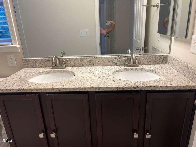 708 Newstead Way, Cary, NC 27519