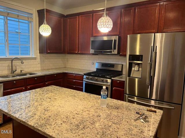 708 Newstead Way, Cary, NC 27519