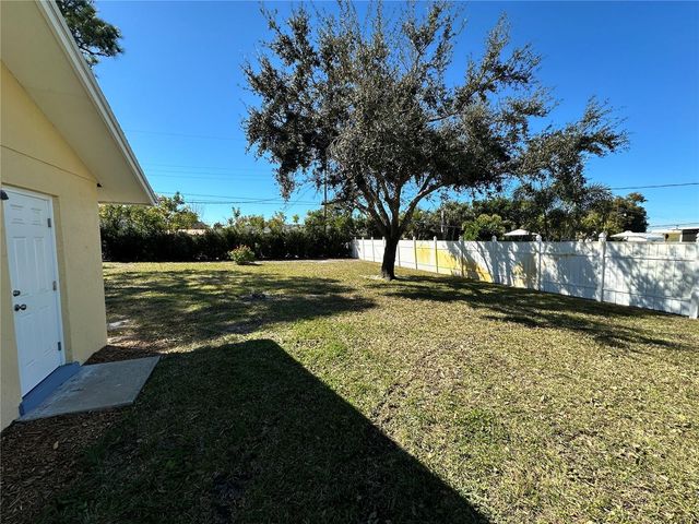 204 59TH STREET NW, Bradenton, FL 34209