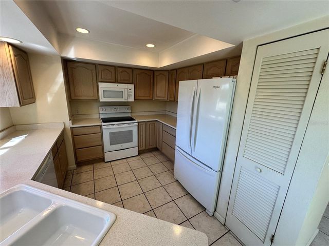 204 59TH STREET NW, Bradenton, FL 34209