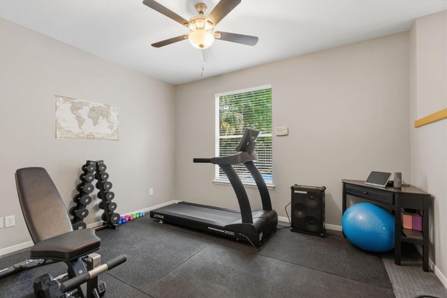 34 Redland Place, Spring, TX 77382