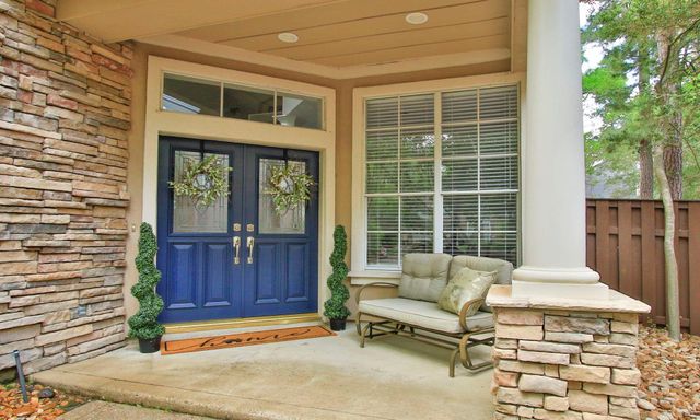 34 Redland Place, Spring, TX 77382