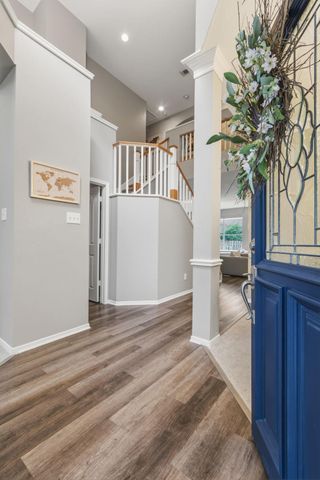 34 Redland Place, Spring, TX 77382