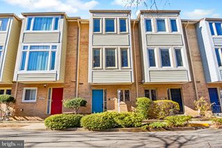 1830 N ODE ST, Arlington, VA 22209