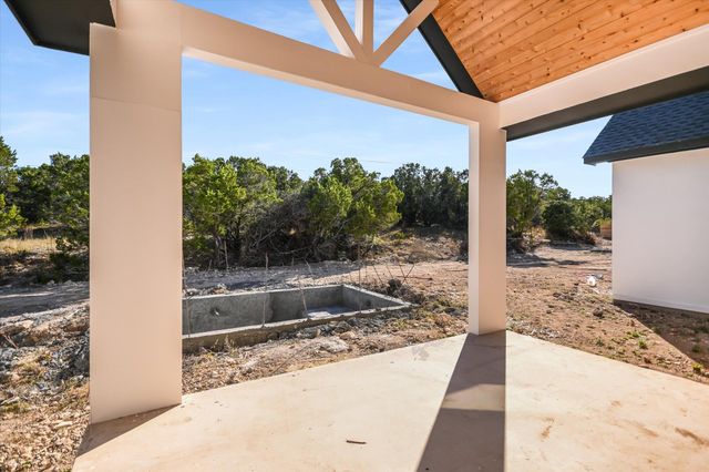 54 WAR BONNET, Wimberley, TX 78676