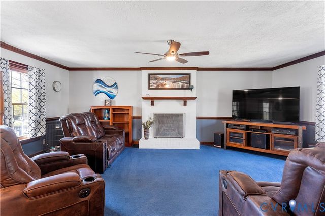 7049 Tammy Ct, Mechanicsville, VA 23111