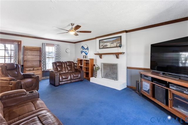 7049 Tammy Ct, Mechanicsville, VA 23111