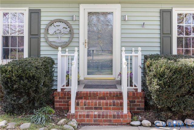 7049 Tammy Ct, Mechanicsville, VA 23111
