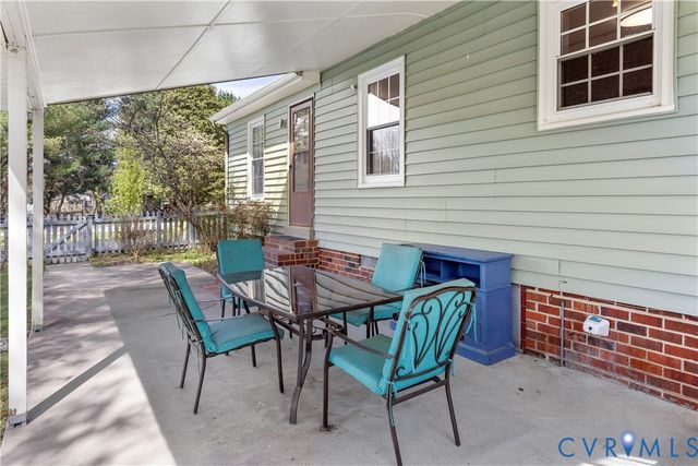 7049 Tammy Ct, Mechanicsville, VA 23111