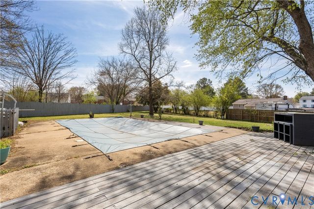 7049 Tammy Ct, Mechanicsville, VA 23111