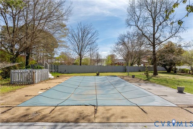 7049 Tammy Ct, Mechanicsville, VA 23111