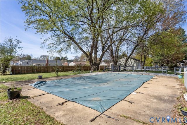 7049 Tammy Ct, Mechanicsville, VA 23111