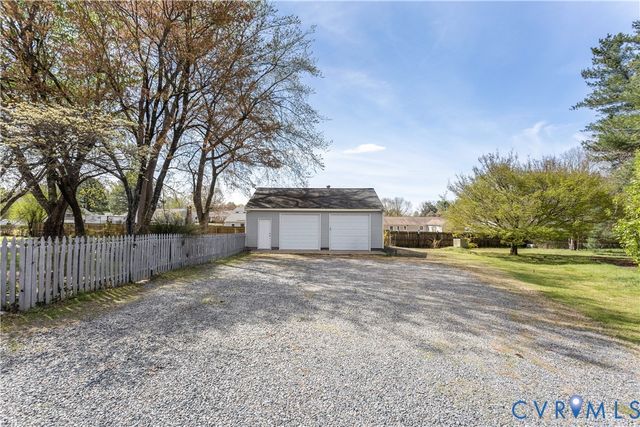 7049 Tammy Ct, Mechanicsville, VA 23111