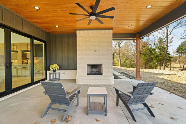 14120 Park Way, Log Cabin, TX 75148