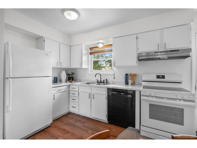 15384 E Idaho Pl, Aurora, CO 80017