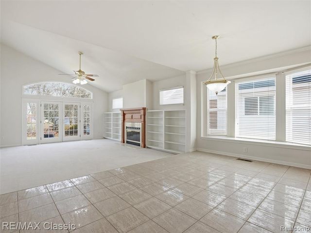 32320 Lespedeza Avenue, Garden City, MI 48135