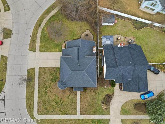 32320 Lespedeza Avenue, Garden City, MI 48135