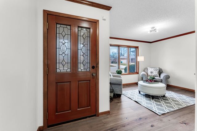 3323 N Rogers Avenue, Springfield, MO 65803