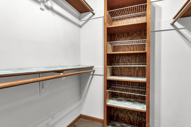 3323 N Rogers Avenue, Springfield, MO 65803