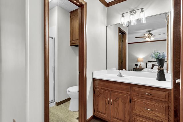 3323 N Rogers Avenue, Springfield, MO 65803