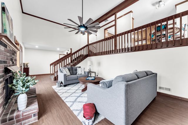 3323 N Rogers Avenue, Springfield, MO 65803