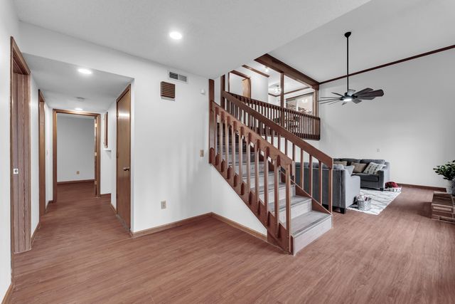 3323 N Rogers Avenue, Springfield, MO 65803