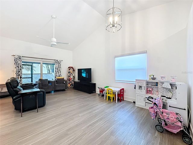 10405 CRESTO DELSOL CIRCLE, Orlando, FL 32817