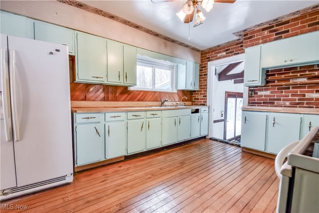 1478 Bennett Road, Madison, OH 44057