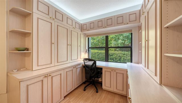 1632 STARLING DRIVE 101, Sarasota, FL 34231