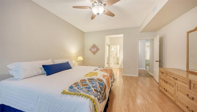 1632 STARLING DRIVE 101, Sarasota, FL 34231