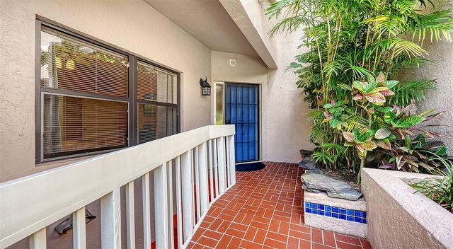 1632 STARLING DRIVE 101, Sarasota, FL 34231