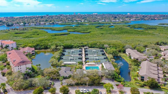 1632 STARLING DRIVE 101, Sarasota, FL 34231