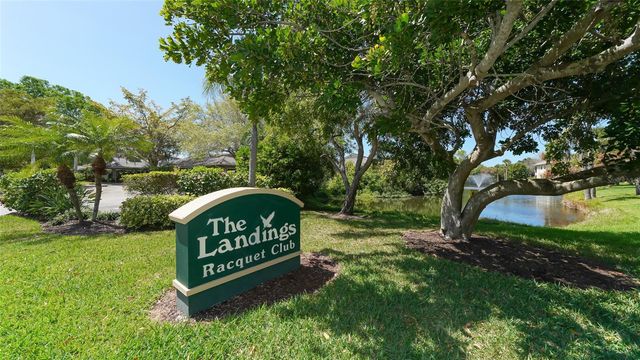 1632 STARLING DRIVE 101, Sarasota, FL 34231