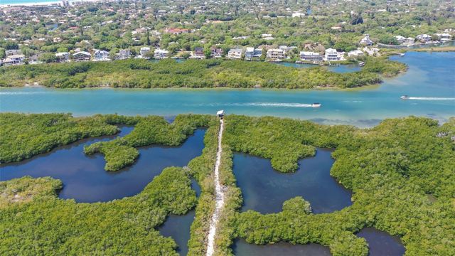 1632 STARLING DRIVE 101, Sarasota, FL 34231