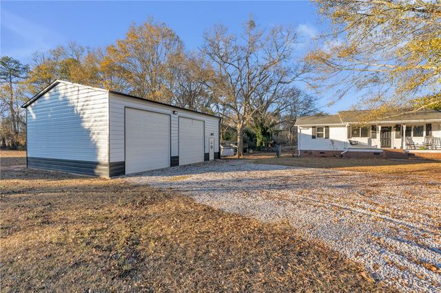 4105 Six & Twenty Road, Williamston, SC 29697