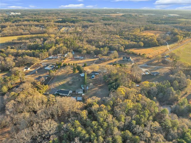 4105 Six & Twenty Road, Williamston, SC 29697