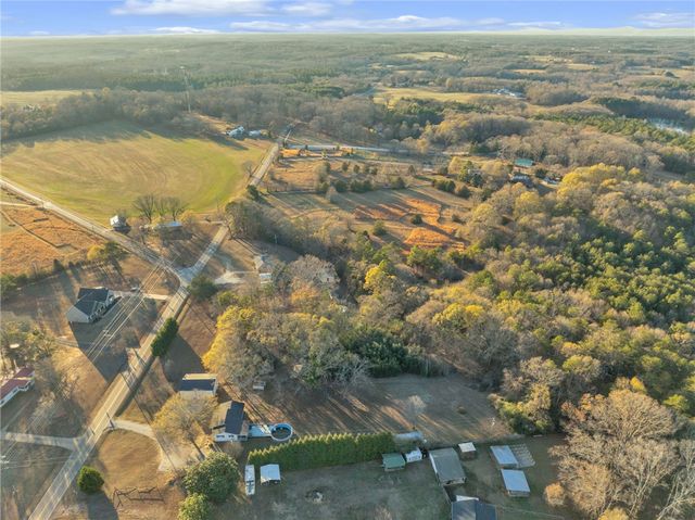 4105 Six & Twenty Road, Williamston, SC 29697