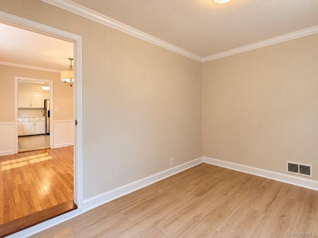 174 Waverly Road, Scarsdale, NY 10583