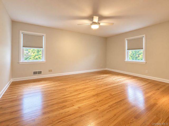 174 Waverly Road, Scarsdale, NY 10583