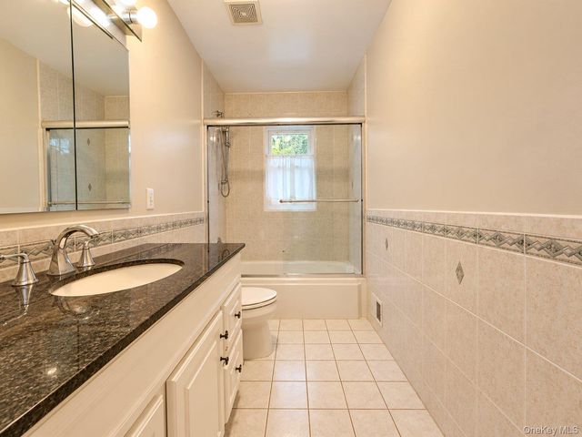 174 Waverly Road, Scarsdale, NY 10583