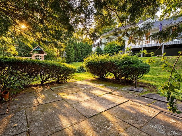 174 Waverly Road, Scarsdale, NY 10583